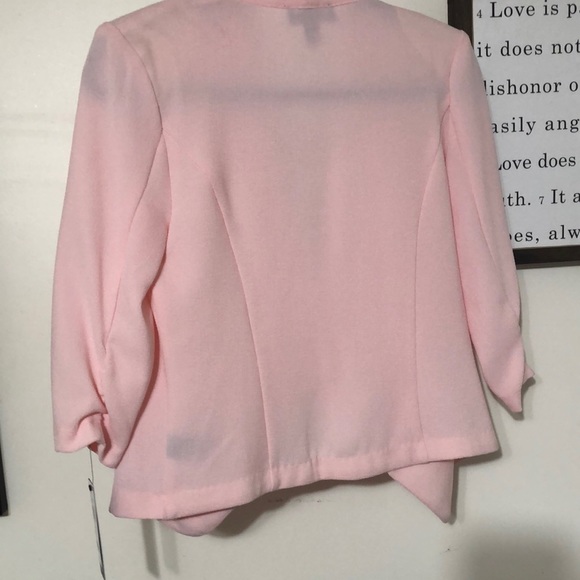 Pink blazer - Picture 2 of 3